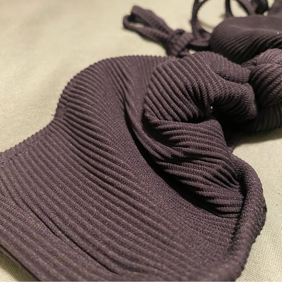 Bikini tops - Picture 8 of 8